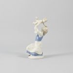 1202 2446 Figurin